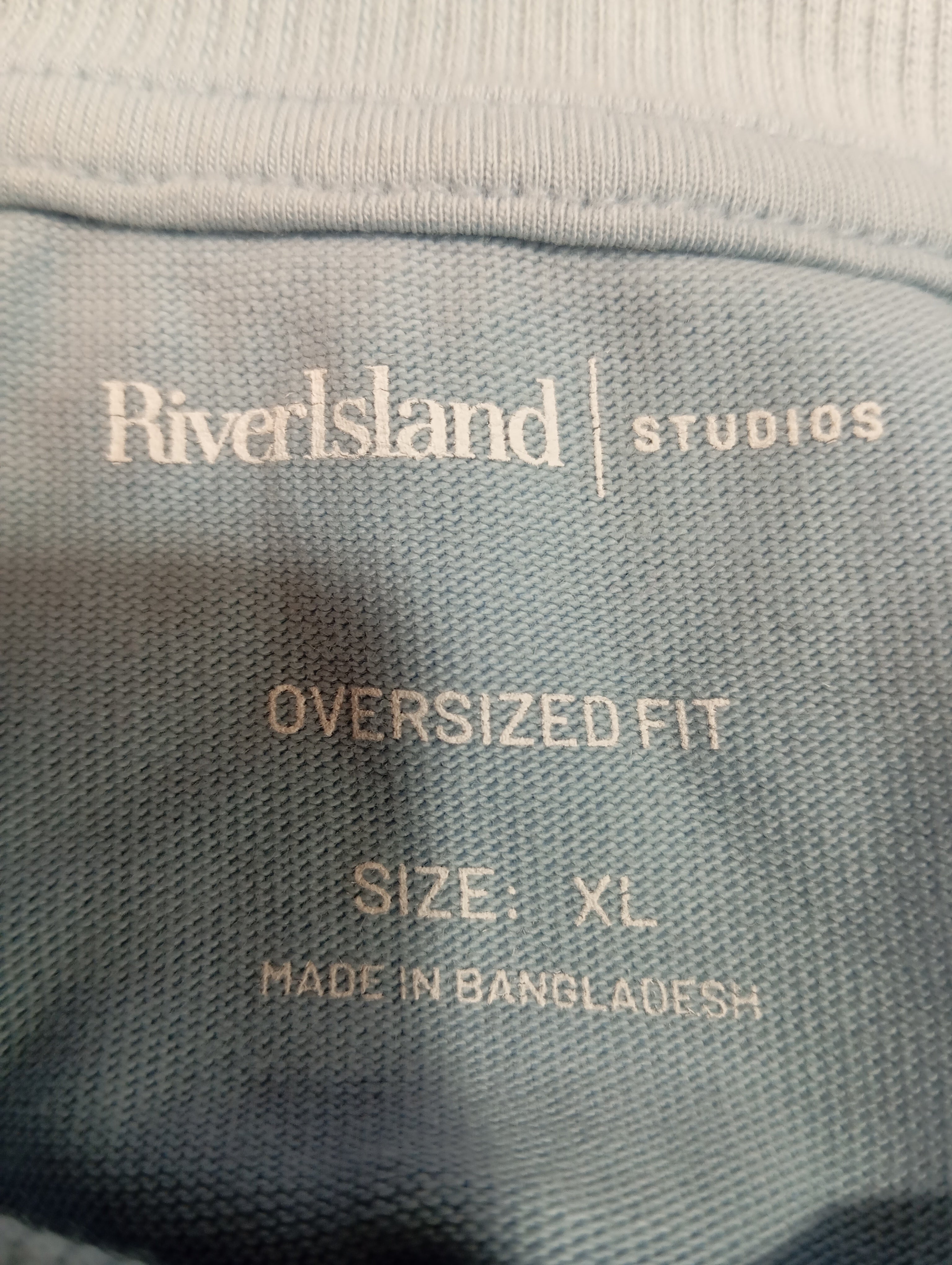 River Island Studios: "Luminis Saint-Antoine" Oversized Tee
