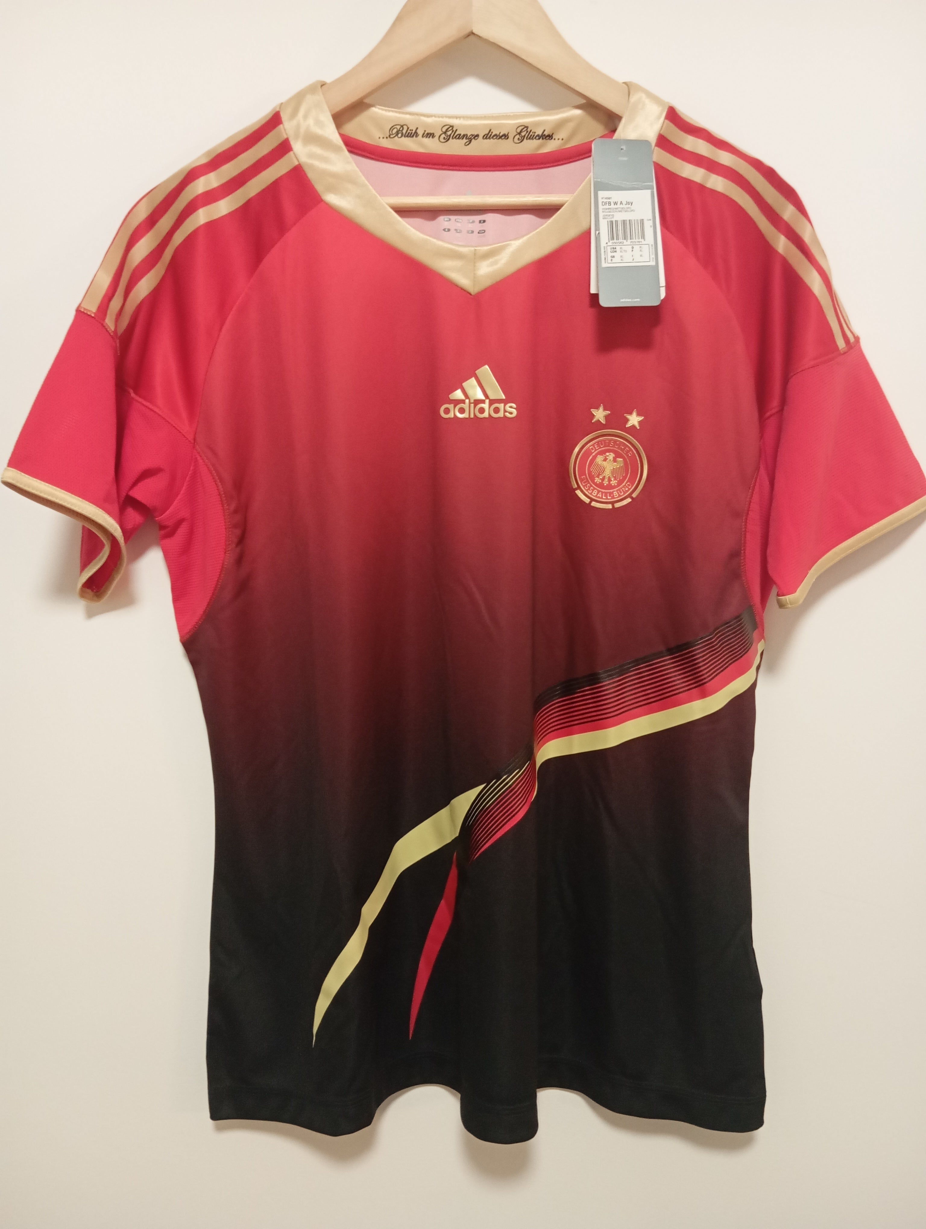 Official Germany National Team Away Jersey - Limited Edition Aesthetic